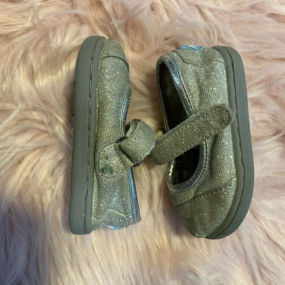 Toms Baby Girl T3 Silver Glitter Shoes